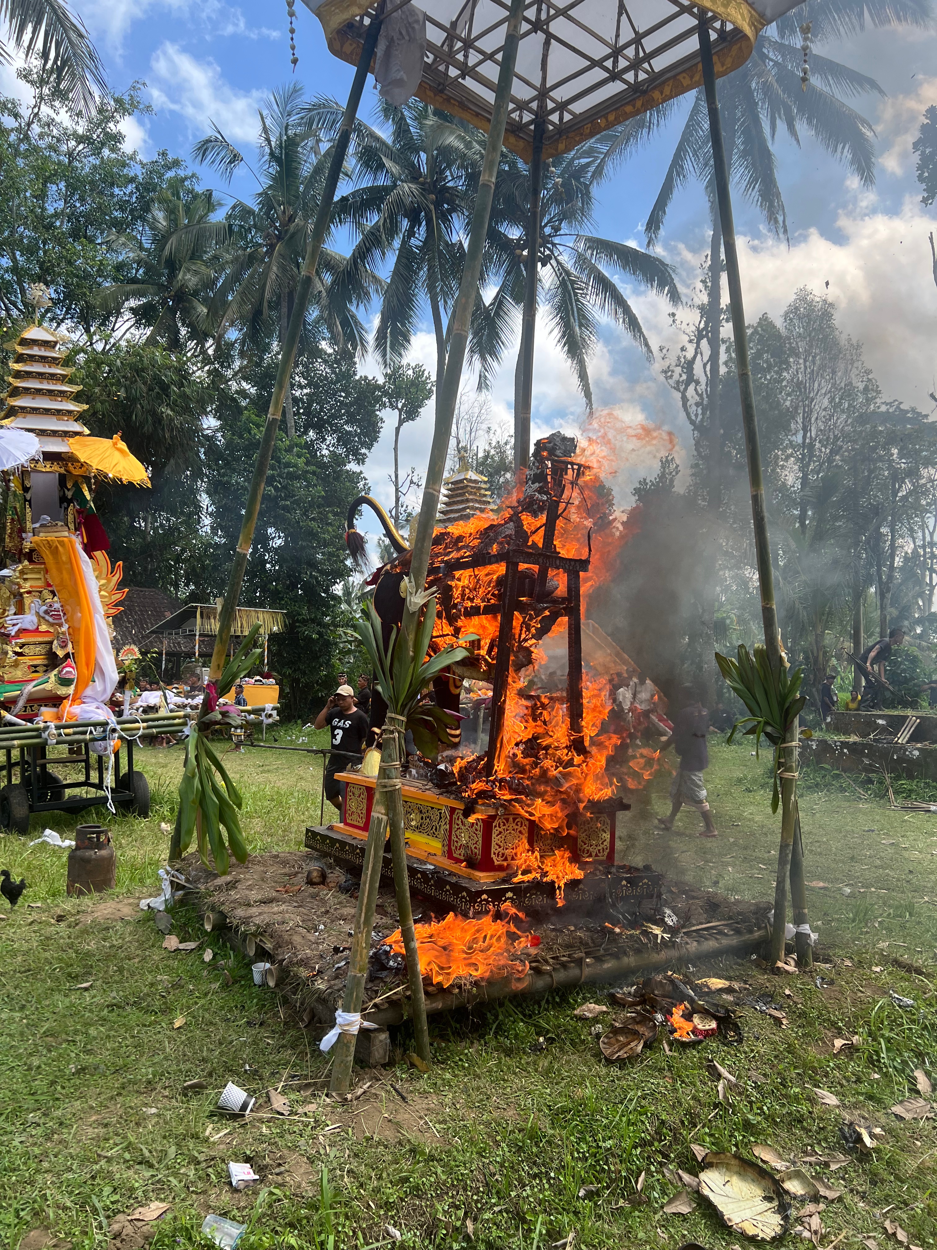 Crémation à Bali